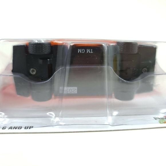 Johnny Lightning Limited Anniversary Topper Custom GTO 1:64 - Picture 11 of 12